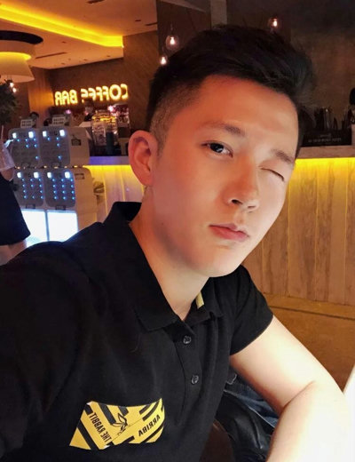 洋洋得意