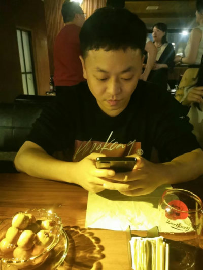 菠萝罗